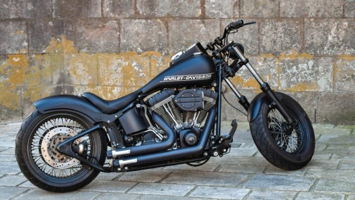 Los alumnos de Zona F podrán realizar las prácticas de moto con una Harley Davidson