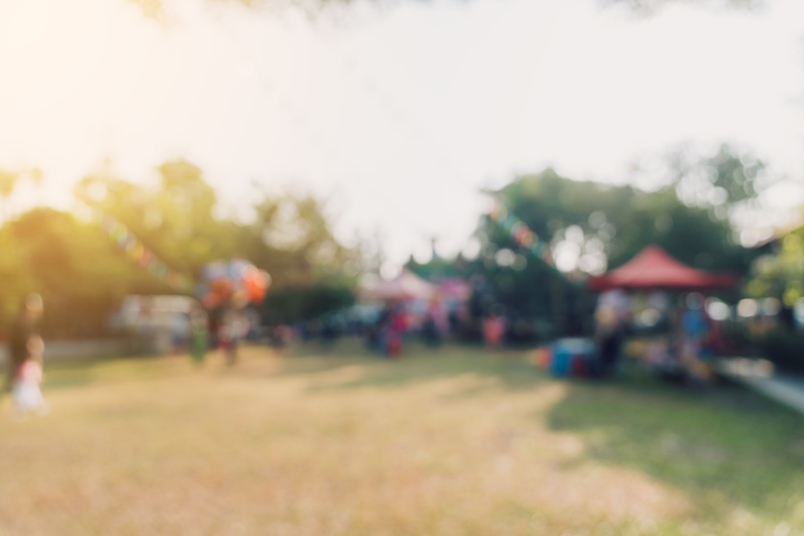¿Por qué las fiestas al aire libre son tan populares?