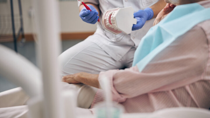 Servicios esenciales de odontología para lucir una sonrisa hermosa y saludable