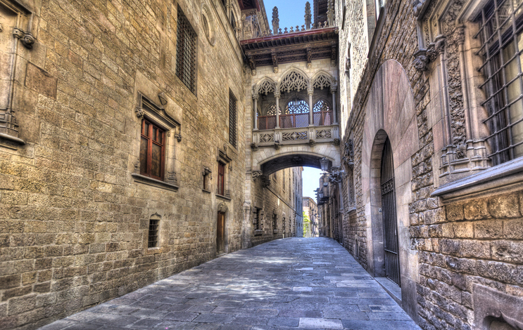 Descubre la auténtica Barcelona: cultura, barrios y tradiciones