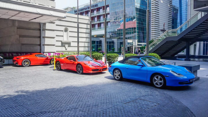 Alquiler de Ferrari en Barcelona: Vive la ciudad con lujo y adrenalina